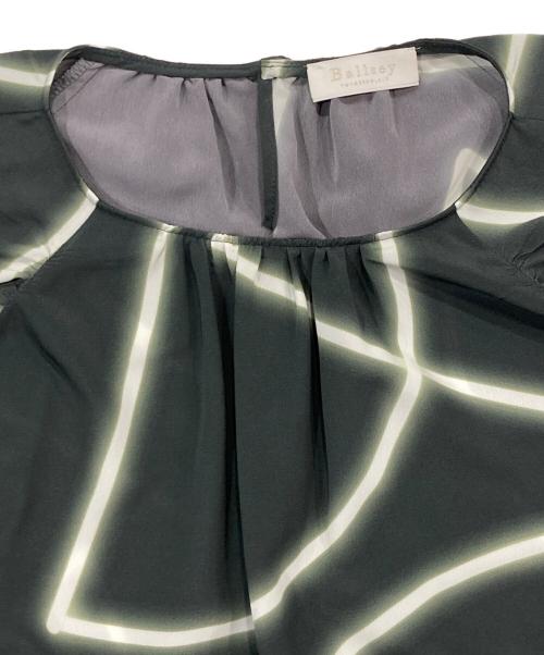 BALLSEY（ボールジィ）BALLSEY (ボールジィ) ネオンチューブプリント ギャザーブラウス グリーン サイズ:36の古着・服飾アイテム