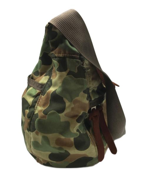 GREGORY（グレゴリー）GREGORY (グレゴリー) カモ柄ショルダーバッグ オリーブ サイズ:Mの古着・服飾アイテム