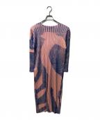 PLEATS PLEASEプリーツプリーズ）の古着「総柄プリーツワンピース」｜ピンク×ブルー