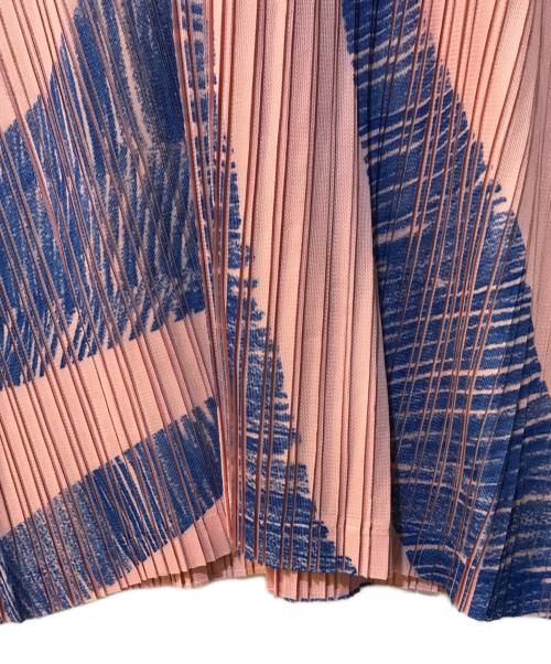 PLEATS PLEASE（プリーツプリーズ）PLEATS PLEASE (プリーツプリーズ) 総柄プリーツワンピース ピンク×ブルー サイズ:3の古着・服飾アイテム