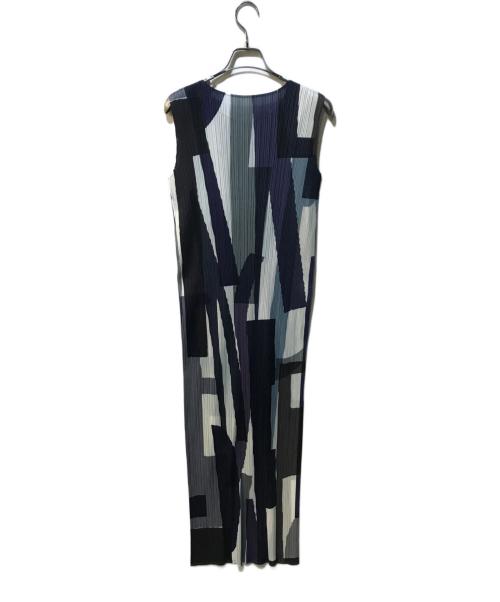 PLEATS PLEASE（プリーツプリーズ）PLEATS PLEASE (プリーツプリーズ) 幾何学総柄プリーツノースリーブワンピース ホワイト×ネイビー サイズ:3の古着・服飾アイテム