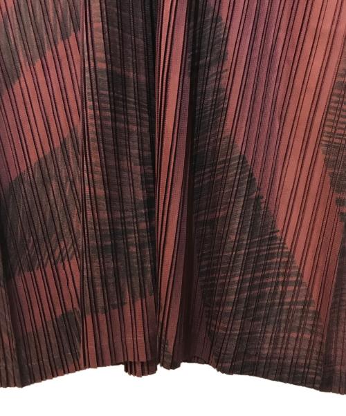 PLEATS PLEASE（プリーツプリーズ）PLEATS PLEASE (プリーツプリーズ) 総柄プリーツワンピース ボルドー サイズ:3の古着・服飾アイテム
