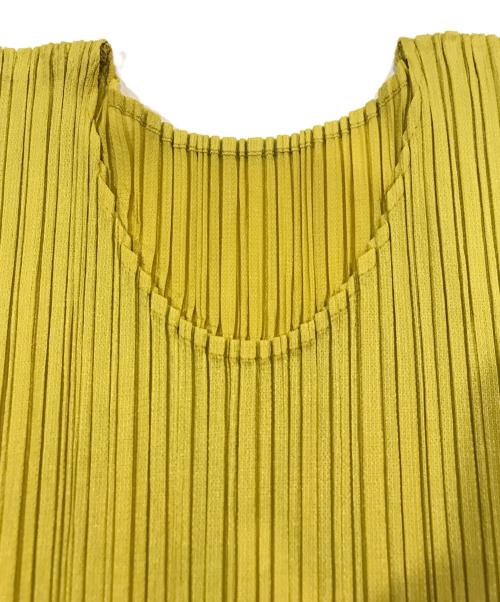 PLEATS PLEASE（プリーツプリーズ）PLEATS PLEASE (プリーツプリーズ) プリーツ半袖ワンピース イエロー サイズ:-の古着・服飾アイテム