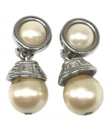 GIVENCHY（ジバンシィ）の古着「オールドデザインパール付きピアス」