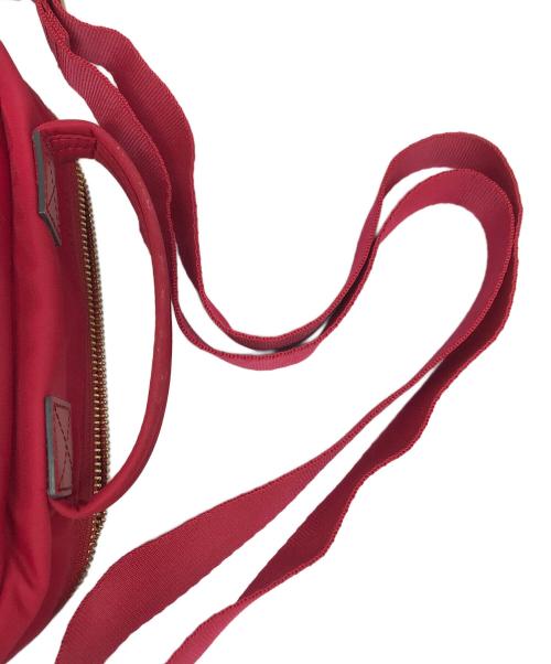 ANYA HINDMARCH（アニヤ・ハインドマーチ）ANYA HINDMARCH (アニヤハインドマーチ) マルチポケットナイロンクロスボディ レッドの古着・服飾アイテム