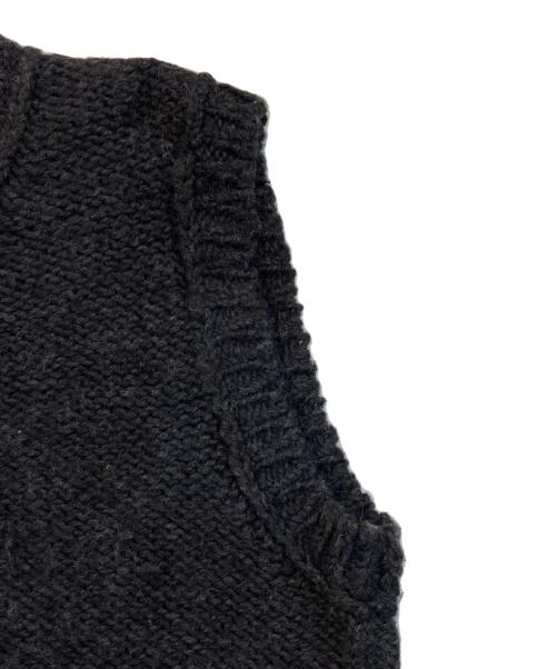 COMM ARCH（コム・アーチ）COMM ARCH (コム・アーチ) ハンドフレームドチャンキーベスト グレー サイズ:不明の古着・服飾アイテム