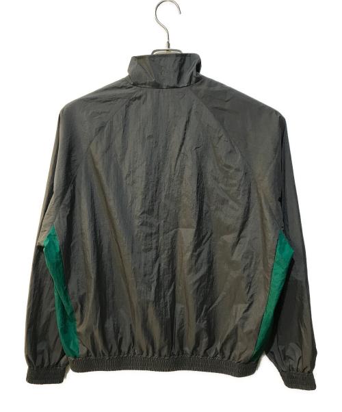 6(ROKU) BEAUTY&YOUTH（ロク ビューティーアンドユース）6(ROKU) BEAUTY&YOUTH (ロク ビューティーアンドユース) ナイロンバイカラーブルゾン グレー サイズ:38の古着・服飾アイテム