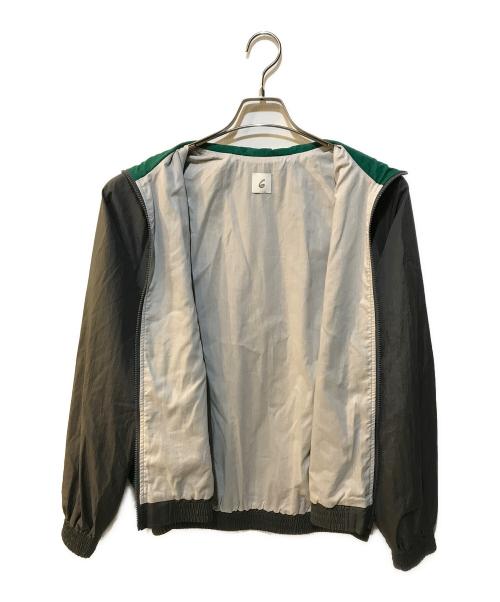 6(ROKU) BEAUTY&YOUTH（ロク ビューティーアンドユース）6(ROKU) BEAUTY&YOUTH (ロク ビューティーアンドユース) ナイロンバイカラーブルゾン グレー サイズ:38の古着・服飾アイテム