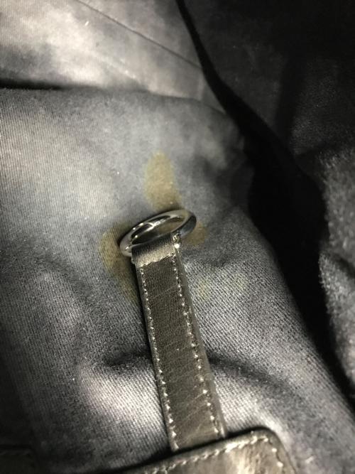 BALLY（バリー）BALLY (バリー) レザーショルダーバッグ ブラックの古着・服飾アイテム