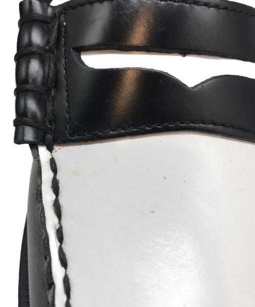 G.H.BASS（ジーエイチバス）G.H.BASS (ジーエイチバス) ローファー ホワイト×ブラック サイズ:UK6の古着・服飾アイテム