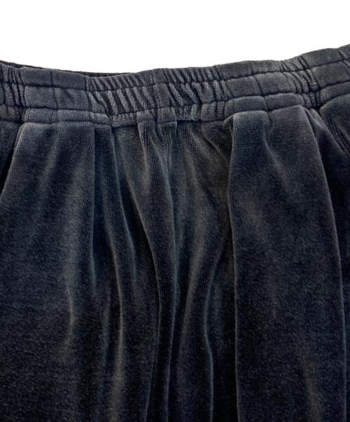 MIHARA YASUHIRO（ミハラヤスヒロ）MIHARA YASUHIRO (ミハラヤスヒロ) Sun faded Like Velour Pants グレー サイズ:44の古着・服飾アイテム