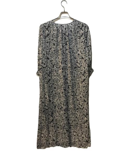 journal standard L'essage（ジャーナルスタンダード レサージュ）journal standard L'essage (ジャーナルスタンダード レサージュ) プリント スキッパーワンピース ブラック サイズ:Freeの古着・服飾アイテム