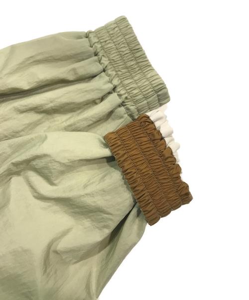 6(ROKU) BEAUTY&YOUTH（ロク ビューティーアンドユース）6(ROKU) BEAUTY&YOUTH (ロク ビューティーアンドユース) ナイロン バイカラー ブルゾン オリーブ サイズ:38の古着・服飾アイテム