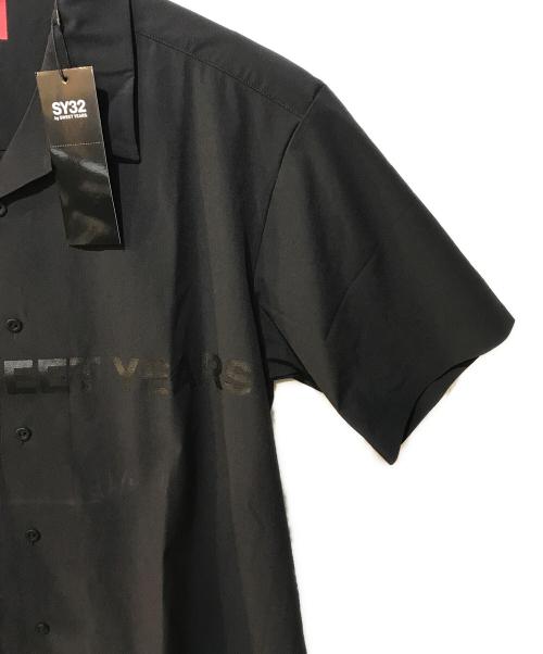 sy32 by sweet years（エスワイサーティトゥバイスィートイヤーズ）sy32 by sweet years (エスワイサーティトゥバイスィートイヤーズ) オープンカラーシャツ ブラック サイズ:M 未使用品の古着・服飾アイテム