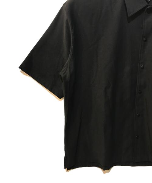 sy32 by sweet years（エスワイサーティトゥバイスィートイヤーズ）sy32 by sweet years (エスワイサーティトゥバイスィートイヤーズ) RELAXING SHIRTS ブラック サイズ:M 未使用品の古着・服飾アイテム