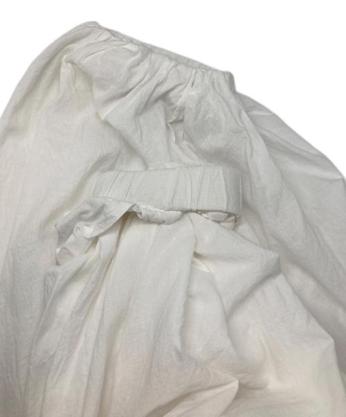 JOURNAL STANDARD（ジャーナルスタンダード）JOURNAL STANDARD (ジャーナルスタンダード) コットンギャザーボリュームスリーブブラウス ホワイト サイズ:Freeの古着・服飾アイテム