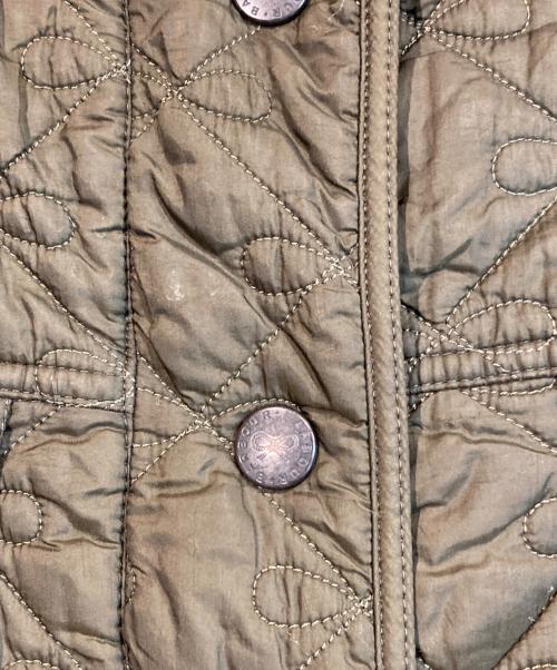 Barbour（バブアー）Barbour (バブアー) ANYA HINDMARCH (アニヤ・ハインドマーチ) キルティングコート オリーブ サイズ:Lの古着・服飾アイテム