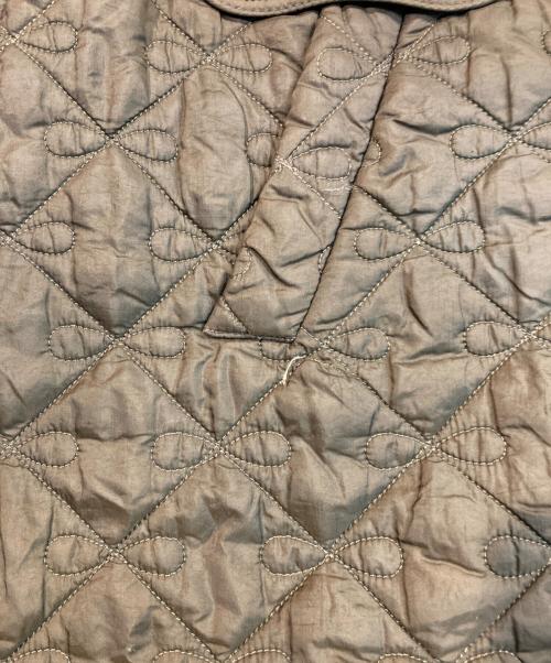 Barbour（バブアー）Barbour (バブアー) ANYA HINDMARCH (アニヤ・ハインドマーチ) キルティングコート オリーブ サイズ:Lの古着・服飾アイテム