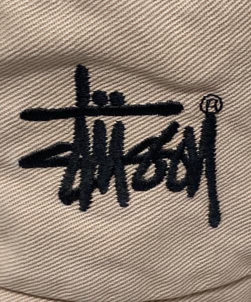 stussy（ステューシー）stussy (ステューシー) バケットハット ベージュ サイズ:Lの古着・服飾アイテム