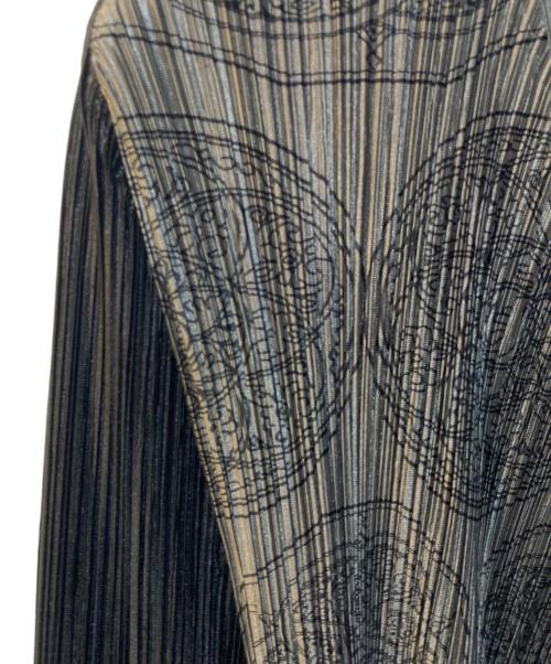 PLEATS PLEASE（プリーツプリーズ）PLEATS PLEASE (プリーツプリーズ) 総柄プリーツカーディガン グレー サイズ:3の古着・服飾アイテム