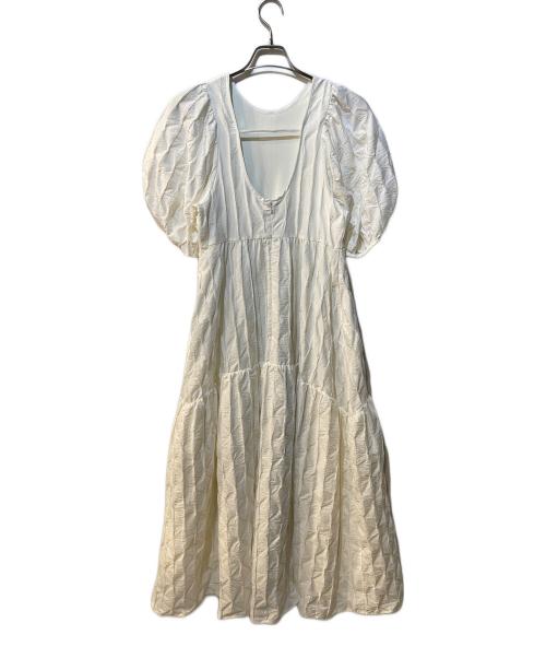 CLANE（クラネ）CLANE (クラネ) BOMB ONEPIECE ホワイトの古着・服飾アイテム