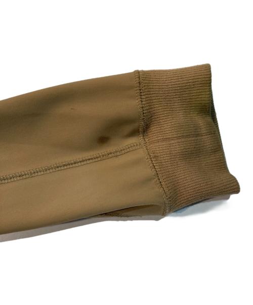 RTEG（アダムスジャグラー）RTEG (アダムスジャグラー) フーデッドジャケット ベージュ サイズ:Lの古着・服飾アイテム