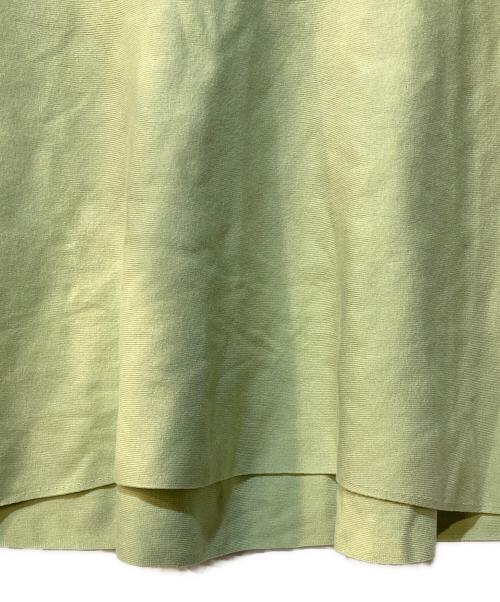 Mila Owen（ミラオーウェン）Mila Owen (ミラオーウェン) ハイネック後ろテールフレアスカートSET UP グリーン 未使用品の古着・服飾アイテム