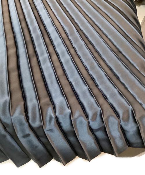 SHE TOKYO（シートーキョー）SHE TOKYO (シートーキョー) アリシア プリーツスカート ブラック サイズ:36の古着・服飾アイテム