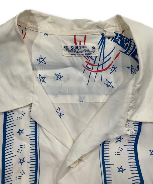 Sun Surf（サンサーフ）Sun Surf (サンサーフ) 灯台柄アロハシャツ ホワイト サイズ:XLの古着・服飾アイテム