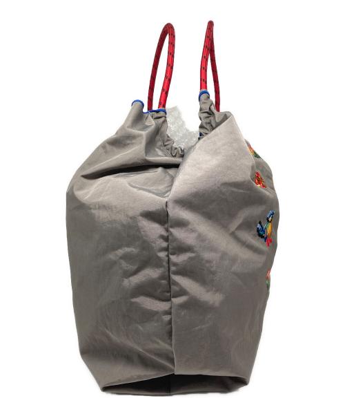 FEILER（フェイラー）FEILER (フェイラー) BALL & CHAIN (ボールアンドチェーン) ハイジ コラボエコバッグ グレーの古着・服飾アイテム