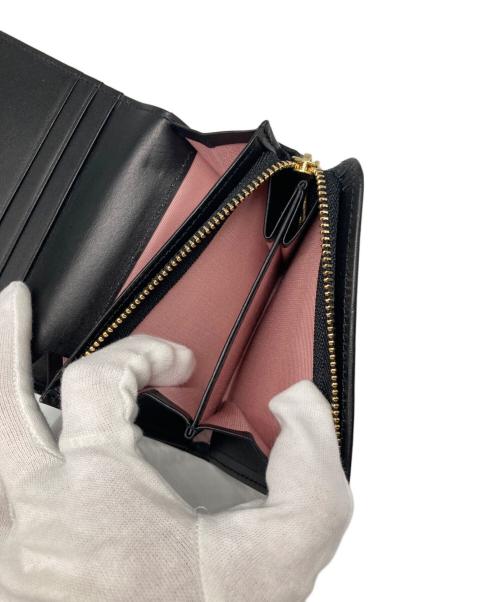 FEILER（フェイラー）FEILER (フェイラー) ハイジ 2つ折り財布 ブラックの古着・服飾アイテム