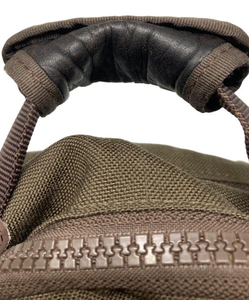 VISVIM（ビズビム）VISVIM (ビズビム) LAMINARIA 20L リュック オリーブ×ブラウンの古着・服飾アイテム