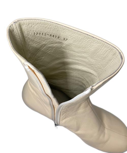 CLANE（クラネ）CLANE (クラネ) ROUND TOE SHORT BOOTS ホワイト サイズ:37の古着・服飾アイテム