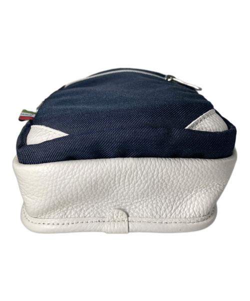 Orobianco（オロビアンコ）Orobianco (オロビアンコ) ボディーバッグ インディゴの古着・服飾アイテム