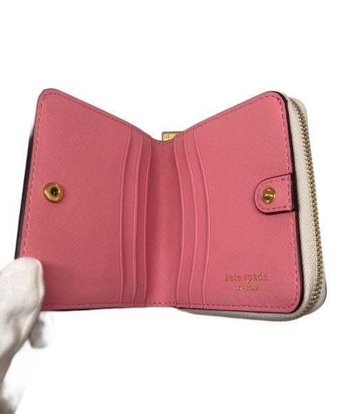 Kate Spade（ケイトスペード）Kate Spade (ケイトスペード) レモン ドロップ アップリケ スモール コンパクト ウォレット ホワイトの古着・服飾アイテム