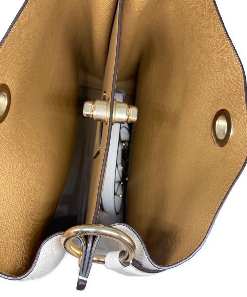 COACH（コーチ）COACH (コーチ) チャーリー バケット ベージュの古着・服飾アイテム