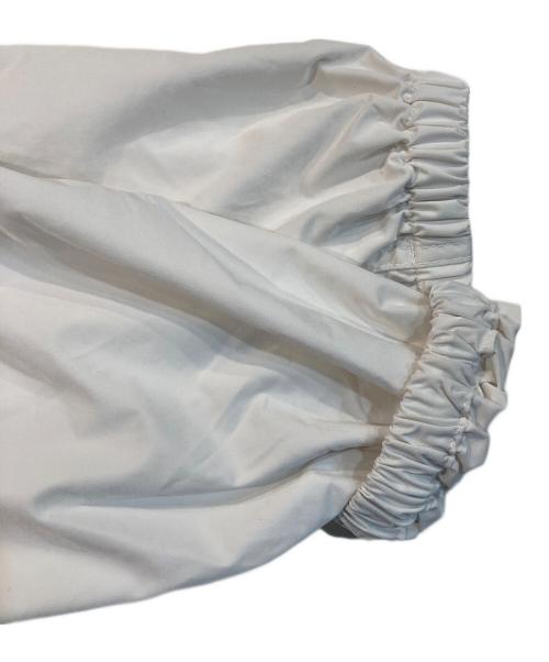 Spick and Span（スピック＆スパン）Spick and Span (スピックアンドスパン) 撥水スノーカモパーカーコート ホワイト サイズ:36の古着・服飾アイテム