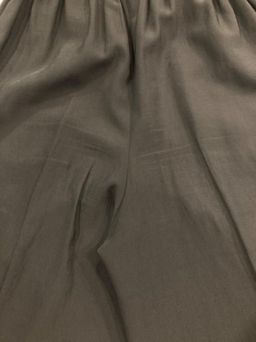 ENFOLD（エンフォルド）ENFOLD (エンフォルド) Comfotable Twill センタープレスワイドゴムTROUSERS ブラック サイズ:36の古着・服飾アイテム