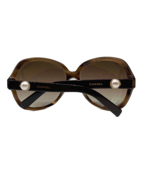 CHANEL（シャネル）CHANEL (シャネル) パールストーンサングラス ブラウン サイズ:61□15 125の古着・服飾アイテム