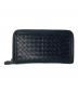 BOTTEGA VENETA（ボッテガベネタ）の古着「イントレチャート ラウンドジップウォレット」｜ブラック