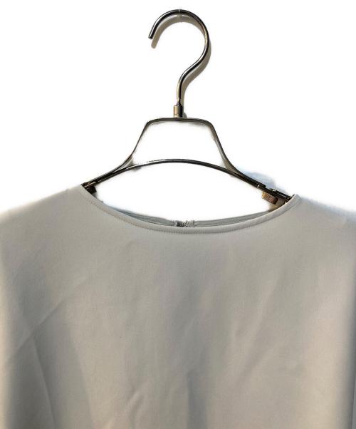 SOEJU（ソージュ）SOEJU (ソージュ) ライトクロスコクーンシルエットブラウス ベージュ サイズ:Mの古着・服飾アイテム