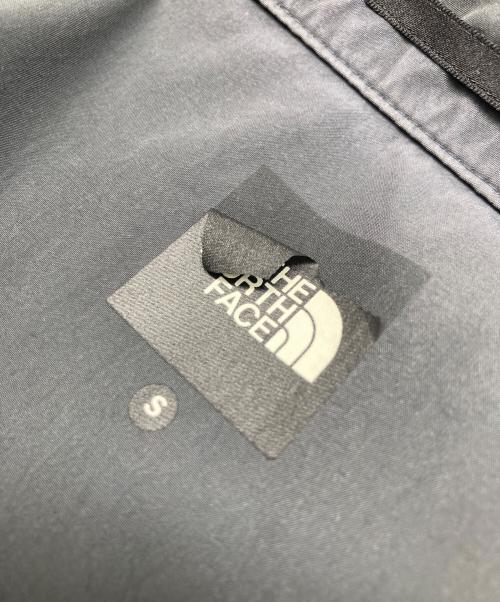 THE NORTH FACE（ザ ノース フェイス）THE NORTH FACE (ザ ノース フェイス) デザート ジャケット グレー サイズ:Ｓの古着・服飾アイテム