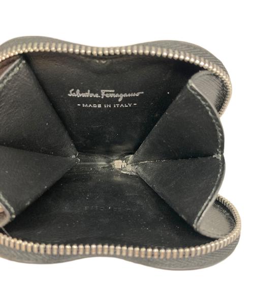 Salvatore Ferragamo（サルヴァトーレ フェラガモ）Salvatore Ferragamo (サルヴァトーレ フェラガモ) コインケース ブラックの古着・服飾アイテム