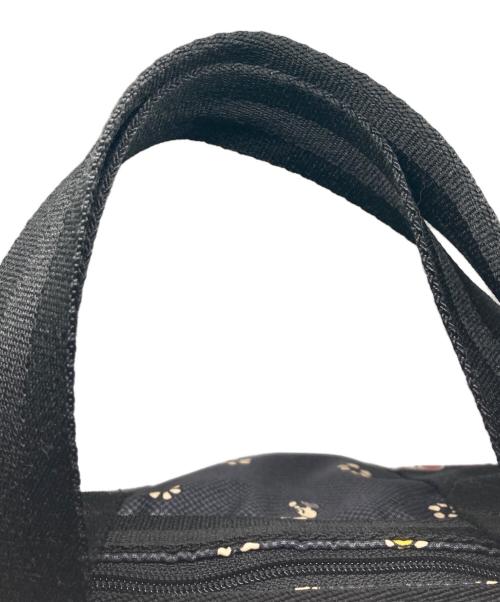 LeSportsac（レスポートサック）LeSportsac (レスポートサック) PEANUTS (ピーナッツ) 総柄ハンドバッグ ブラックの古着・服飾アイテム