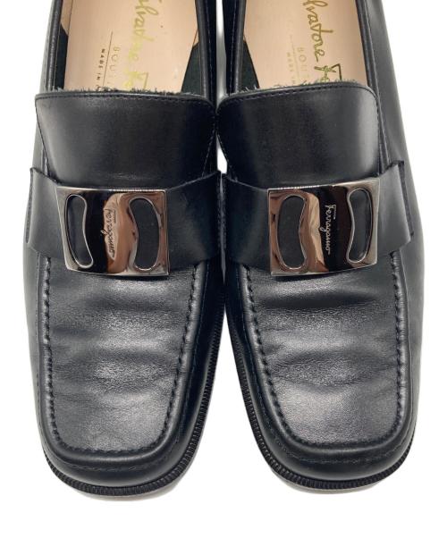 Salvatore Ferragamo（サルヴァトーレ フェラガモ）Salvatore Ferragamo (サルヴァトーレ フェラガモ) ローファーパンプス ブラック サイズ:5.5の古着・服飾アイテム