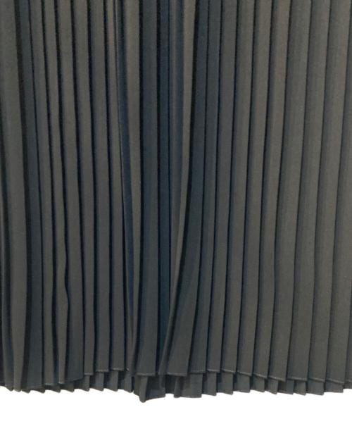 MM6 Maison Margiela（エムエムシックスメゾンマルジェラ）MM6 Maison Margiela (エムエムシックスメゾンマルジェラ) プリーツノースリーブワンピース ブラック サイズ:38の古着・服飾アイテム