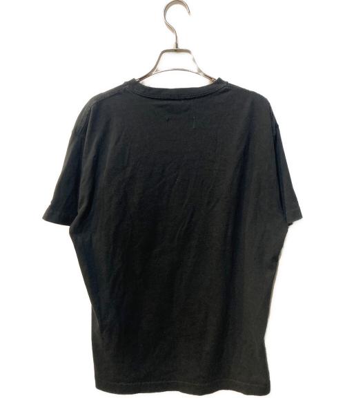 Yohji Yamamoto pour homme（ヨウジヤマモト プールオム）Yohji Yamamoto pour homme (ヨウジヤマモト プールオム) New Era (ニューエラ) PARISロゴプリントTシャツ ブラック サイズ:Lの古着・服飾アイテム