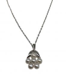 MIKIMOTO（ミキモト）の古着「6粒パールネックレス」