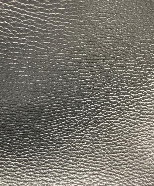 YOUNG & OLSEN The DRYGOODS STORE（ヤングアンドオルセン ザ ドライグッズストア）YOUNG & OLSEN The DRYGOODS STORE (ヤングアンドオルセン ザ ドライグッズストア) EMBOSSED LEATHER TOTE M ブラック サイズ:Freeの古着・服飾アイテム