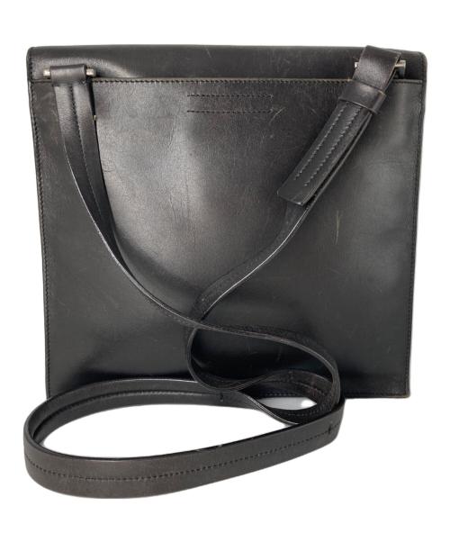 PRADA（プラダ）PRADA (プラダ) ロゴ型押しショルダーバッグ ブラックの古着・服飾アイテム